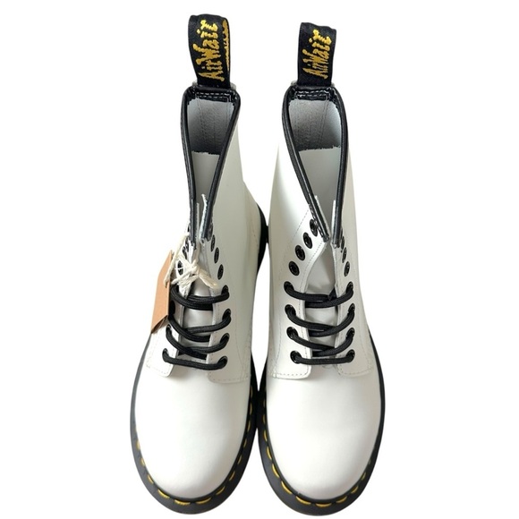 Dr. Martens 1460 Smooth Leather Lace up Boots Ladies Size 6 NWT NEW Combat Punk - Picture 6 of 16
